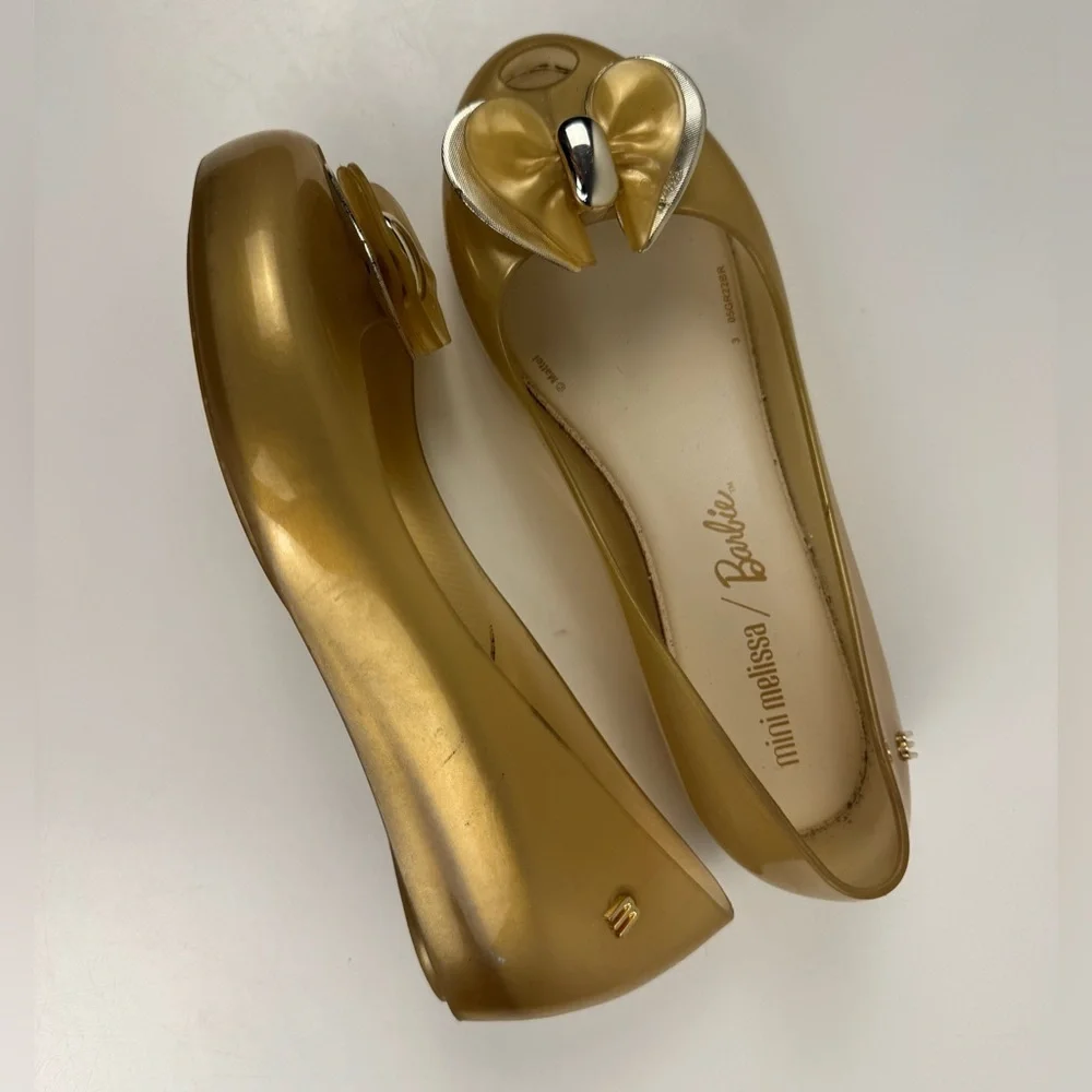 Mini Melissa x Barbie Ultragirl Flat - Picture 2 of 4